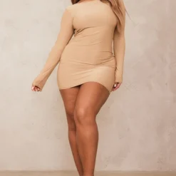 PRETTYLITTLETHING Shape Robe Très Moulante Gris Pierre à Dos Arrondi -Jolie Vêtue Soldes Magasin 41b24ad08808a6b8b0785ba3ab417ff68c2b5008 cnd6479 3