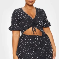 Plus Robe Moulante Noire à Pois Effet Froncé à Découpe