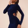 Robe Très Moulante Bleu Marine Foncé à Manches Longues Et Côtés Découpés
