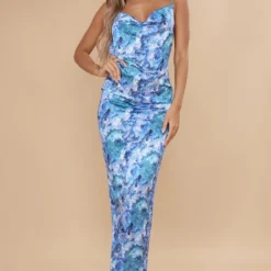 Robe Longue Satinée Bleue Imprimé Fleuri à Col Bénitier