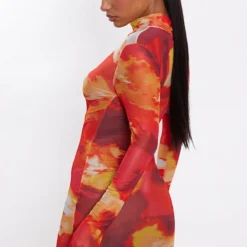Robe Moulante En Mesh Rouge Imprimé Abstrait à Manches Longues -Jolie Vêtue Soldes Magasin 48e086b8ab3eafa2a6abc7903402728e69943483 cne1829 2