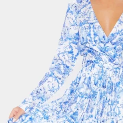 Robe Bleue Imprimé Porcelaine Mi-longue Plissée à Manches Longues -Jolie Vêtue Soldes Magasin 4d2c0349043f4e6499876e1e390a1cfb6fd7aff9 cmk3440 4