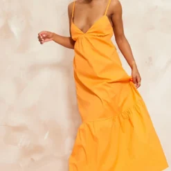 Robe Babydoll Longue Orange à Bretelles Et Superpositions