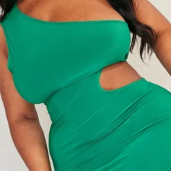 Plus Robe Asymétrique Mi-longue Vert Vif à Découpes -Jolie Vêtue Soldes Magasin 4efa77a35e36ccc98bcdee40fab27fd99fe75bd7 cnd5060 4