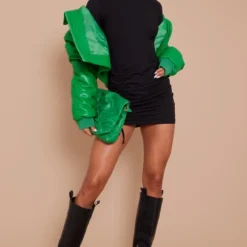 Robe Moulante Côtelée Noire Asymétrique à Fronces 9 Robe Moulante Côtelée Noire Asymétrique à Fronces -Jolie Vêtue Soldes Magasin 5136f5759e99b553c8183440abef09001dfb46f4 cnb3549 3