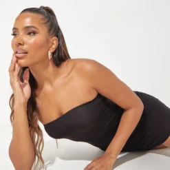 Robe Moulante Bandeau Noire En Jersey -Jolie Vêtue Soldes Magasin 517eb39d9c907baea55a99222f8ab10aa1e69d80 clt7957 5