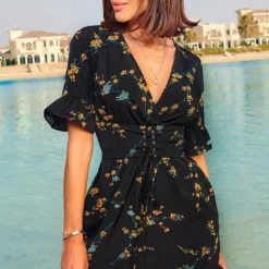 Robe Trapèze Noire à Imprimé Floral Et Corset -Jolie Vêtue Soldes Magasin 537f89580eafa6cc4c051da63e6d144d1e11fbdd CLT6693 1