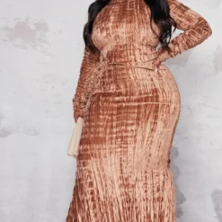 Plus Robe Longue Marron En Velours Texturé à Manches Longues -Jolie Vêtue Soldes Magasin 538dcc3e53a47e25878644c575917b2e9f8869a8 cnc0715 3