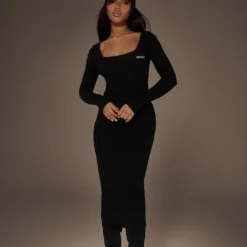 Zero Renew Robe Mi-longue Très Côtelée Noire à Col Carré -Jolie Vêtue Soldes Magasin 5a035cab1b7565b3d805c3493a692658a5d14300 cnc1169 4