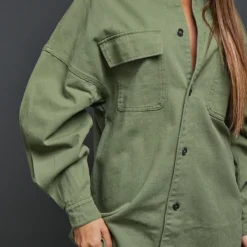 Robe Chemise En Jean Kaki Oversize -Jolie Vêtue Soldes Magasin 5b06436acc845628a5a0797a81cc30188e8ca230 cnb8465 4