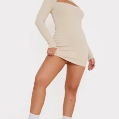 Robe Moulante Côtelée Beige à Découpe Et Manches Longues -Jolie Vêtue Soldes Magasin 5c76e750551620ac50f67161c6f79bea00ee3a77 cnc7082 4