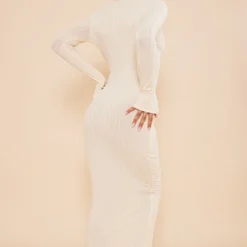 Robe Longue Très Côtelée écrue à Découpe Goutte D'eau Et Manches Longues -Jolie Vêtue Soldes Magasin 5e0aeaf2bf26a8041810c9e6c80e4220ebe15ea2 cnb7266 2