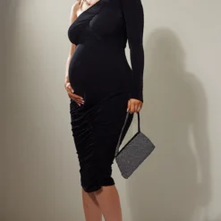 Maternité Robe De Grossesse Très Moulante Froncée En Acétate Noir à Détail Coutures