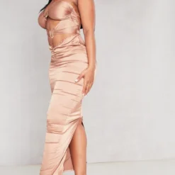 Shape Robe Longue Satinée Bronze à Découpes Détail Empiècement -Jolie Vêtue Soldes Magasin 643b03111a904f18cce8729118a8a17ba0e99951 cnc8783 3