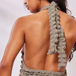 Robe Longue Texturée Kaki Effet Bulle à Dos Nu -Jolie Vêtue Soldes Magasin 64c4f0c22ba16ea93c44a944dafaa2aac6305099 cne7741 4