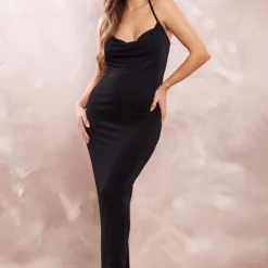 Maternité Robe De Grossesse Longue Noire à Col Bénitier -Jolie Vêtue Soldes Magasin 64d746a475b6f2cec9673dd2e7bb15786175a7f4 cne2242 1