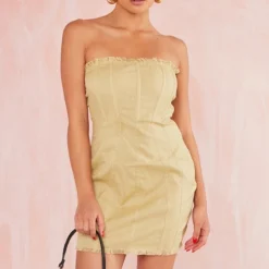 Robe Bustier Moulante En Effet Lin Vert Sauge à Bordures Frangées Et Liserés Structurants -Jolie Vêtue Soldes Magasin 65a5e216fa5a717dda9161610a6b1cda39e56900 cnd7649 1