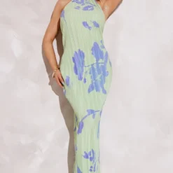 Petite Robe Longue Plissée Fleurie Verte à Col Montant Et Dos échancré