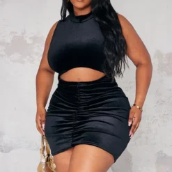 Plus Robe Mi-longue Noire En Velours à Découpes Et Devant Froncé -Jolie Vêtue Soldes Magasin 69e2b66bfd8f4df1683ba5142a686800b888da14 cna9986 3