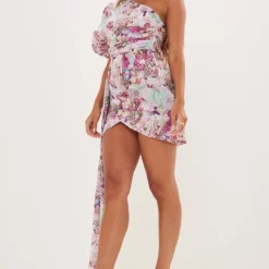 Robe Moulante Asymétrique Rose Fleurie Abstraite Drapée à Manche Bouffante -Jolie Vêtue Soldes Magasin 6a4c6b717f8adbe25609367dac93ae34d5d44ff3 cnd4314 3