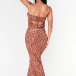 Robe Longue Bustier Texturée Marron Chocolat Métallisée à Dos Bénitier 9 Robe Longue Bustier Texturée Marron Chocolat Métallisée à Dos Bénitier -Jolie Vêtue Soldes Magasin 6b743be9c95cd7d6f5a59cfa79f942b88f016d38 cnd7637 1
