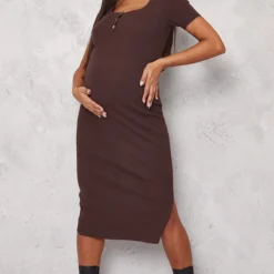 Maternité Robe De Grossesse Mi-longue En Maille Douce Chocolat Boutonnée 9 Maternité Robe De Grossesse Mi-longue En Maille Douce Chocolat Boutonnée -Jolie Vêtue Soldes Magasin 6d53a63cd8609e152c52837588ff0f387c6f1b4d cnb6479 3