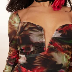 Robe Moulante En Mesh Fleuri Rouge Froncé à Barre En V -Jolie Vêtue Soldes Magasin 6f28721a863548ba91bf98d7a30ccda972b68904 cnd0392 4