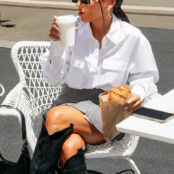 Robe Chemise Blanche à Poches Et Manches Longues