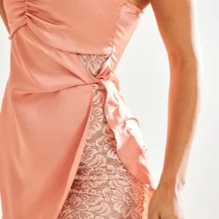 Robe Moulante Bustier Satinée Rose à Buste Froncé Et Partie En Mesh -Jolie Vêtue Soldes Magasin 71e1e59482402e64e85392533c2ee0ee077526de cnd2257 4