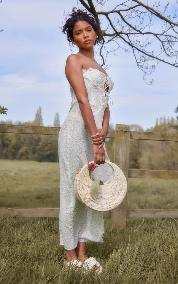 Robe-corset Fendue Mi-longue Fleurie Jaune à Bordure En Dentelle 5 Robe-corset Fendue Mi-longue Fleurie Jaune à Bordure En Dentelle – Image 3