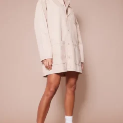 Robe Chemise Sable à Coutures Contrastantes Et Poches Cargo