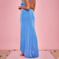 Plus Robe Moulante Longue En Acétate Bleu à Bretelles Et Dos Nu