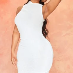 Shape Mini Robe Blanche En Mesh Transparent à Côtés Froncés Et Capuche -Jolie Vêtue Soldes Magasin 77922c4ed4e481d7826baeaf3fbaecacaf71c003 cne3640 3