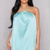 Petite Robe Dos Nu Droite Satinée Bleu Turquoise -Jolie Vêtue Soldes Magasin 79e553bd4217a37a421d883cea311af01b894a8f cne2300 1