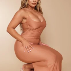 Shape Robe Moulante Mi-longue Argile Nouée Au Dos à Derrière Froncé -Jolie Vêtue Soldes Magasin 7eb168ad1ee3a0179512c29a8f3379b22403a042 cne0492 3