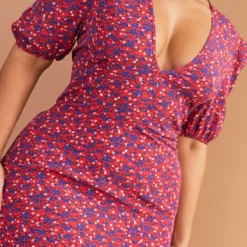 Plus Robe Rétro Rouge Fleurie à Manches Bouffantes Et Col Bardot -Jolie Vêtue Soldes Magasin 808fe1fec5187ea2f59d5b3fea9adc8e6837c949 cmw2871 5