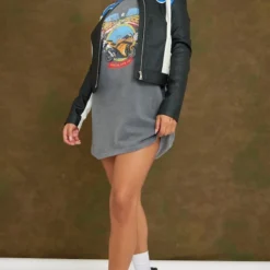 Robe En Sweat Gris Anthracite Oversize à Imprimé Chicago Riders -Jolie Vêtue Soldes Magasin 85b112b3e1ae0f34b0929f089907514a5e2dd22c cnb7190 3