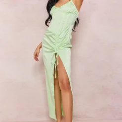 Robe Mi-longue Vert Sauge à Détail Corset Et Bretelles