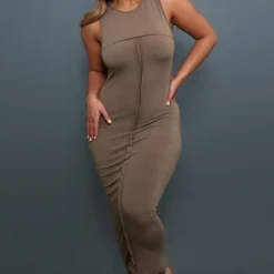 Shape Robe Mi-longue Sans Manches En Jersey Kaki à Détails Contours Et Coutures -Jolie Vêtue Soldes Magasin 87668726545385f2316c97994bdd2bdf307aba48 cnc8751 1