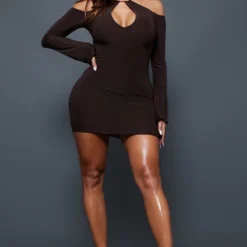 Shape Robe Nouée Très Moulante Chocolat à épaules Dénudées -Jolie Vêtue Soldes Magasin 89c61d6afb2bc8ad43f6ea59c291eec8f04e6808 cnc4647 3