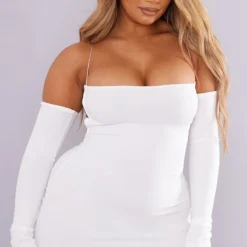 Shape Robe Moulante Crème à Dos Lacé Et épaules Dénudées -Jolie Vêtue Soldes Magasin 8b2e3c03858e0ae4bcc28e21cbff779d5d39eef9 cmy3388 3