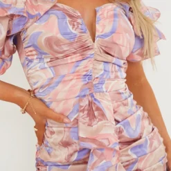 Robe Moulante Multicolore Imprimée Tourbillons à Manches Volantées Et Barre En V -Jolie Vêtue Soldes Magasin 8c7c1abc02d04c7dfd9cba4b92b5538c895938d0 cms7508 5