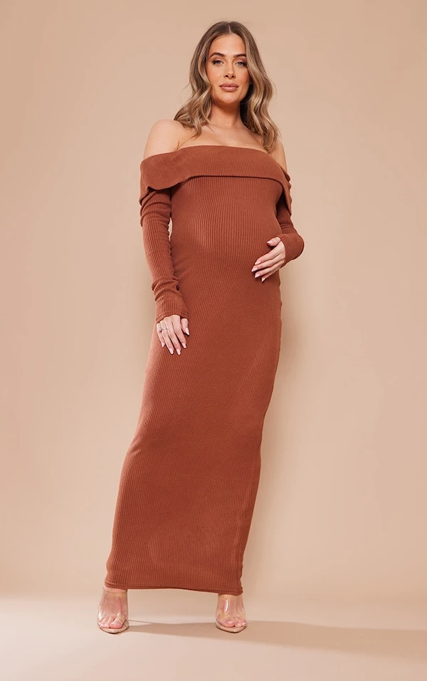 Maternité Robe Longue De Grossesse Chocolat Côtelée Brossée à épaules Dénudées 3 Maternité Robe Longue De Grossesse Chocolat Côtelée Brossée à épaules Dénudées