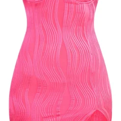 Robe Moulante Rose Vif Crêpée à Bonnets Pointus -Jolie Vêtue Soldes Magasin 8d318642a319e524b917056216730dcf01a37923 cmw9602 6