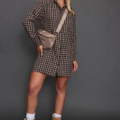 Robe Chemise Bleue Brossée Oversize à Carreaux Et Ourlet élimé -Jolie Vêtue Soldes Magasin 8e78b7412672c006d002acfdb2f8430c29f1c15c cnc8301 3