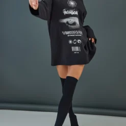 Robe Pull Noire Oversize à Col Rond Et Slogan Fearless -Jolie Vêtue Soldes Magasin 8e7e522923fe13315c5465755adabf0a554865aa cnc6646 3