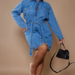Plus Robe En Jean Bleu Moyennement Délavé Effet Javélisé à Taille Nouée