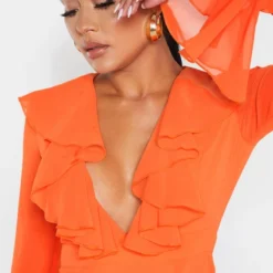 Robe Longue Orange Vif à Décolleté Plongeant Volanté -Jolie Vêtue Soldes Magasin 95a2010e1cd5a3a7b049e181e05d7cc085da7a79 cmd6710 5