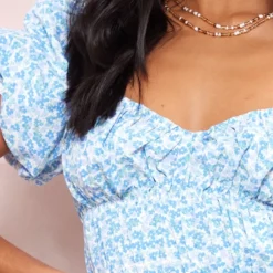 Petite Mini-robe Fleurie Bleu à Manches Bouffantes -Jolie Vêtue Soldes Magasin 962ac823fd8e0b61157df300d07536dc9a601458 cne2101 4