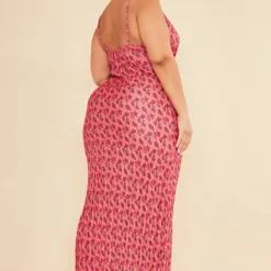 Plus Robe Longue Rose Fleurie Plissée à Col Bénitier -Jolie Vêtue Soldes Magasin 9696515d8a0671d6103e5db708467727f976e370 cnd5075 2